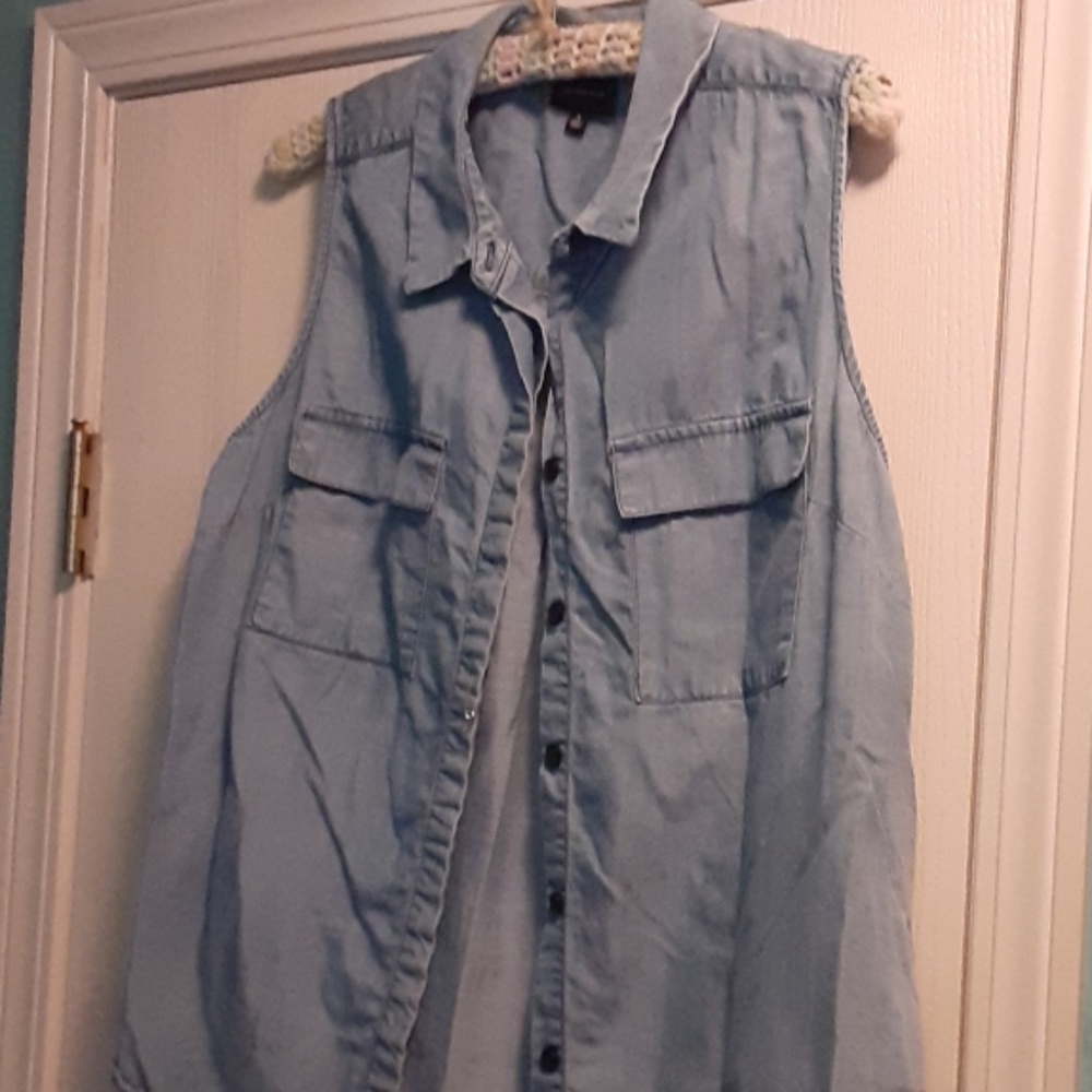 Who What Where jean top